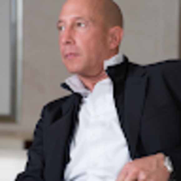 Meet your Posher, Chris - Picture 1 of 1